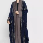 عباية مطرزة